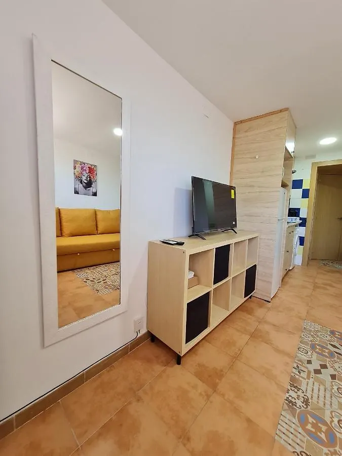 Malagasuite Picturesque Apartment Torremolinos
