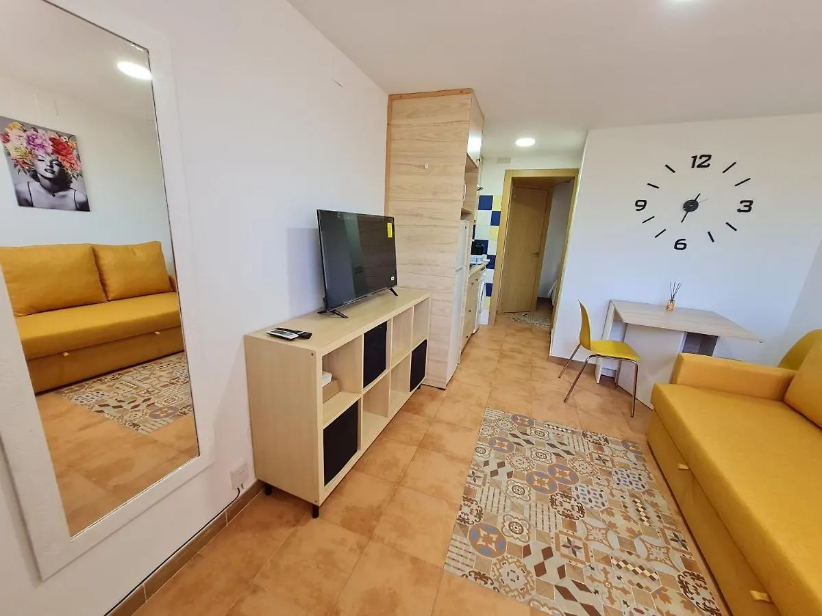 Malagasuite Picturesque Apartment Torremolinos 0*,